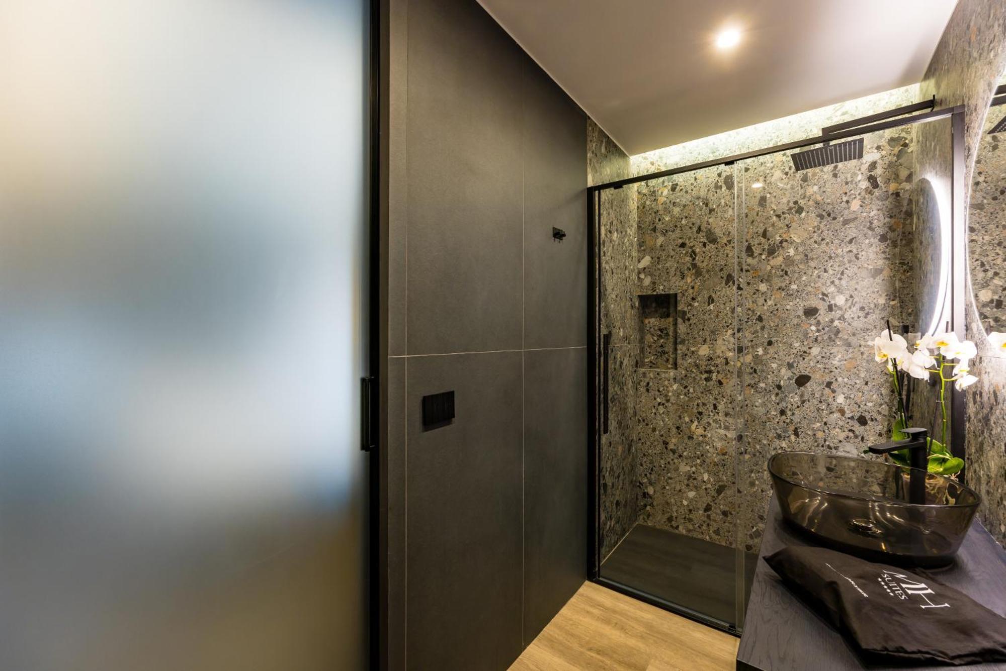 נאפולי Mh Suites Plebiscito מראה חיצוני תמונה