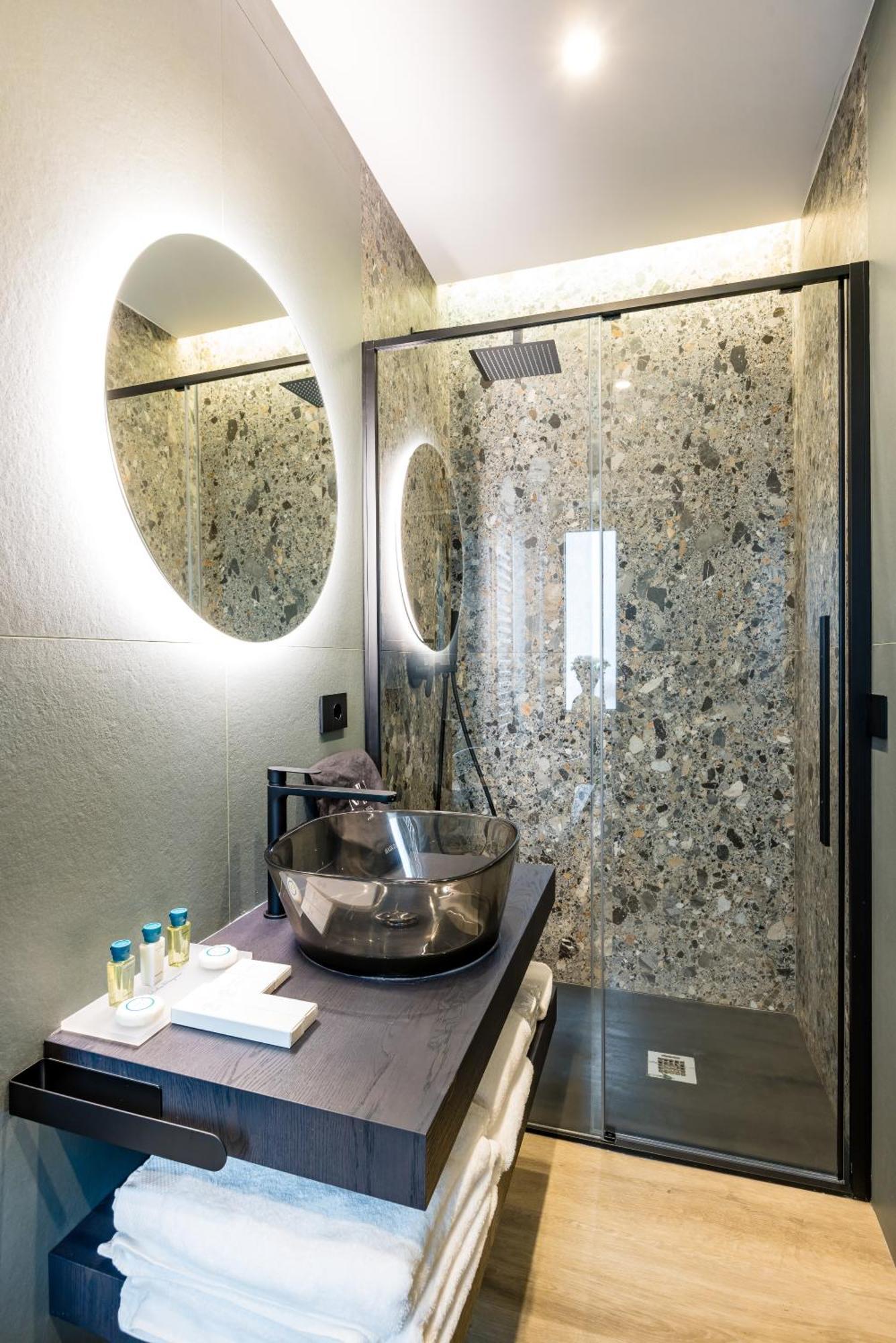 נאפולי Mh Suites Plebiscito מראה חיצוני תמונה