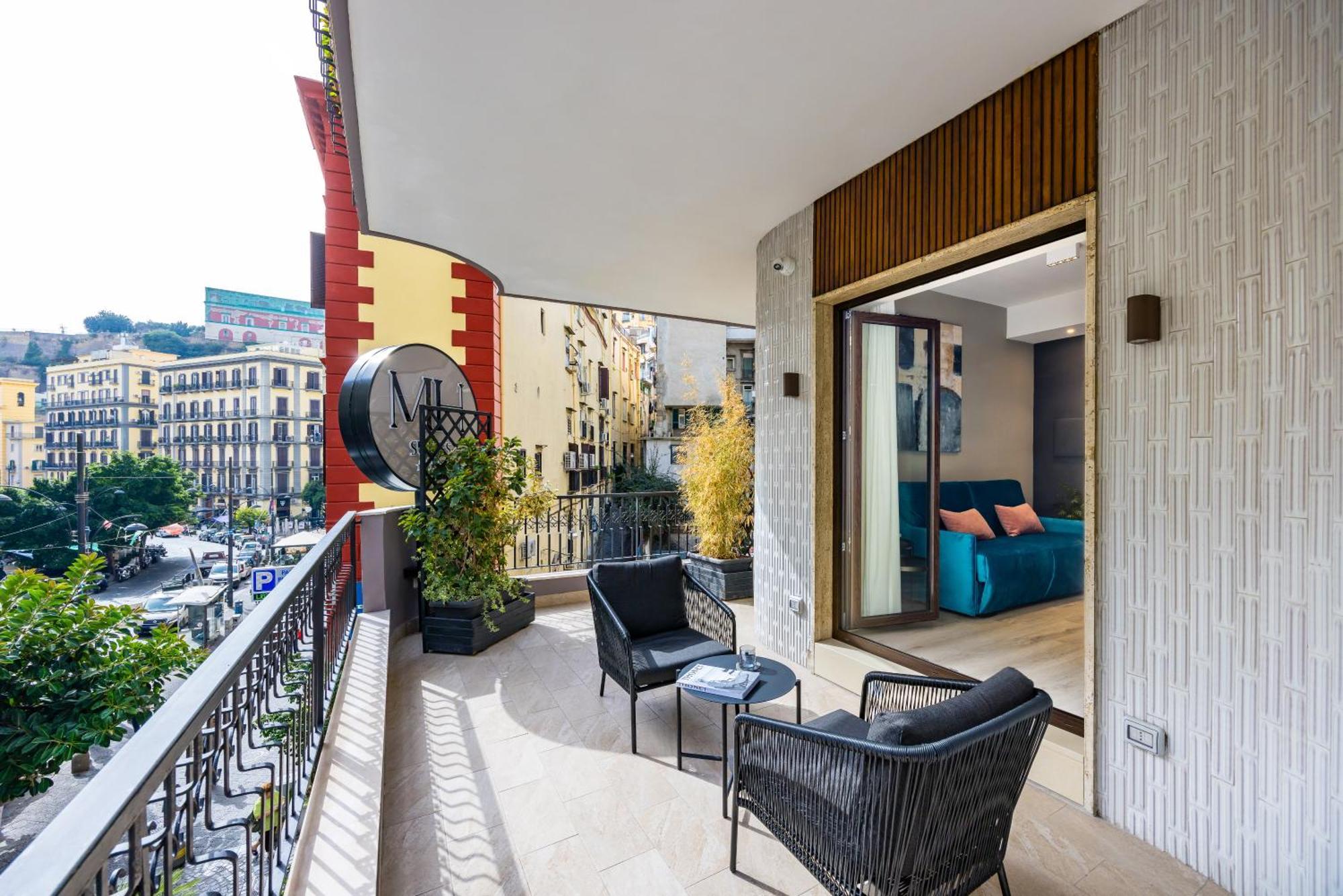 נאפולי Mh Suites Plebiscito מראה חיצוני תמונה